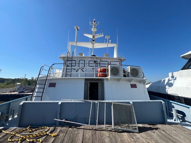CB 589